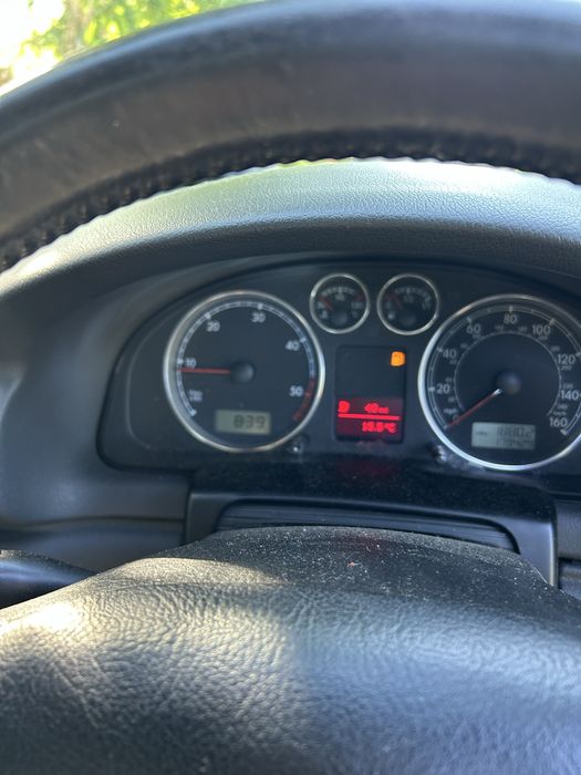 Volkswagen passat b5.5