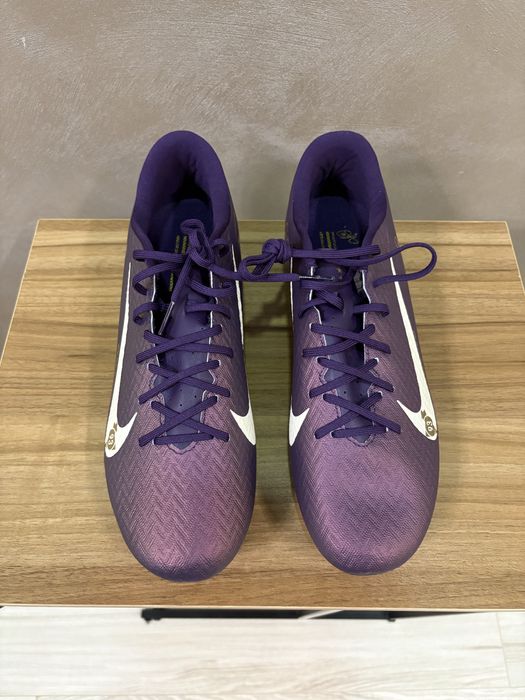 Оригинални футболни обувки Nike Mercurial