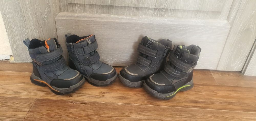 Продам детскую обувь