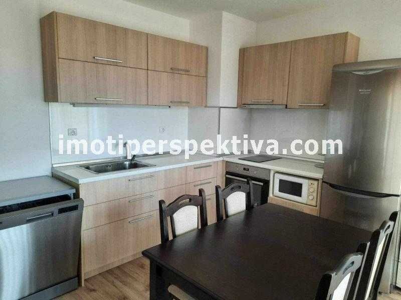 Продава се Двустаен апартамент в Пловдив, Кючук Париж - 68 кв.м за 1618 €/кв.м - Снимка #2