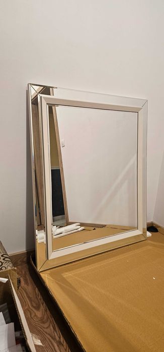 Стенно лукс огледало 100х85 НОВО
