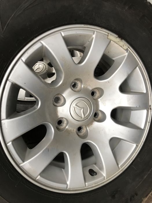 Алуминиеви джанти с гуми за Джип Мазда,245/70R16