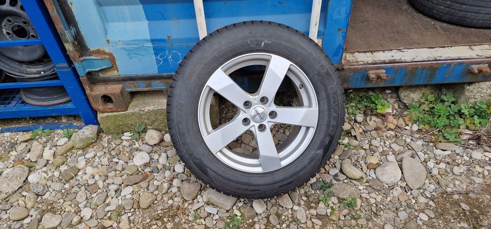 Roți (jante aliaj cu anvelope) iarna Mazda