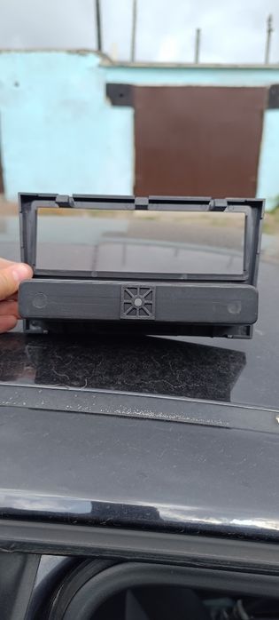 Переходная рамка для магнитолы