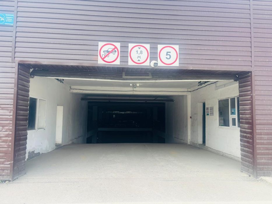 Продам секционные ворота dorhan aluteh