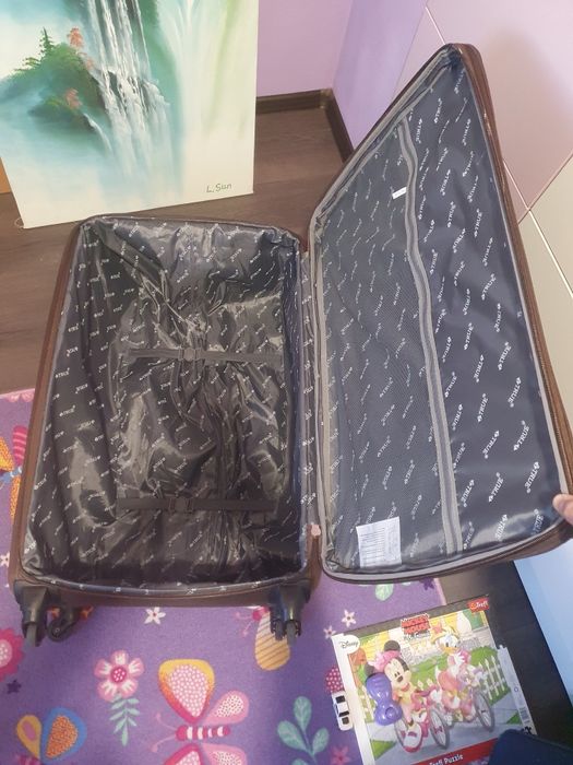 Куфар в перфектно състояние