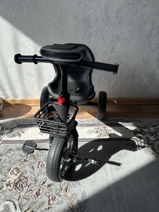 Велосипед трехколесный