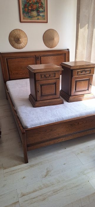 Масивна дъбова спалня със матрак