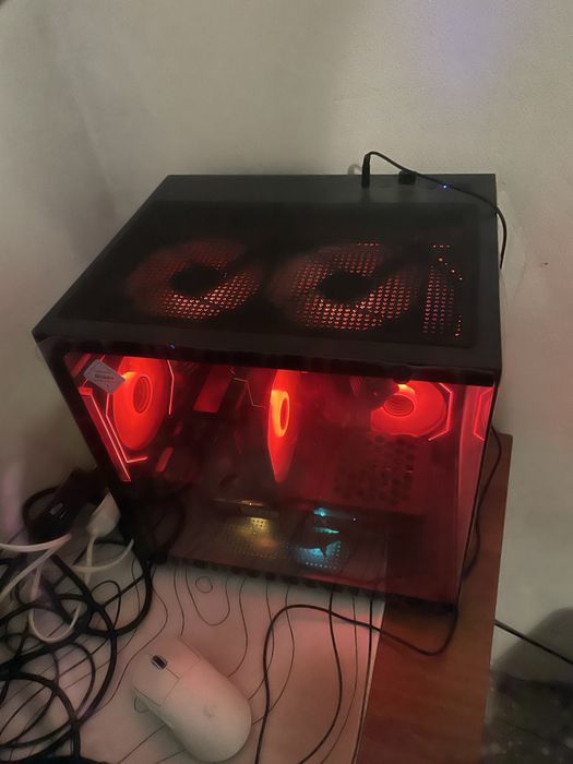 Компьютер игровой купил от Trx pc сет молодой