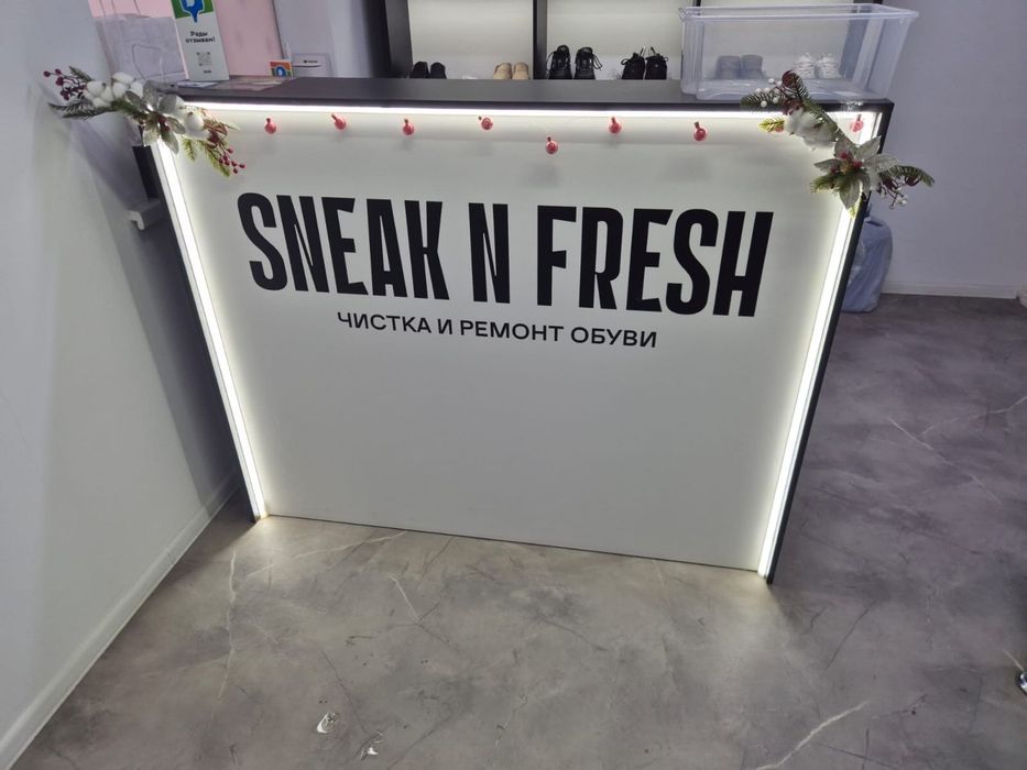 Продам торговую мебель