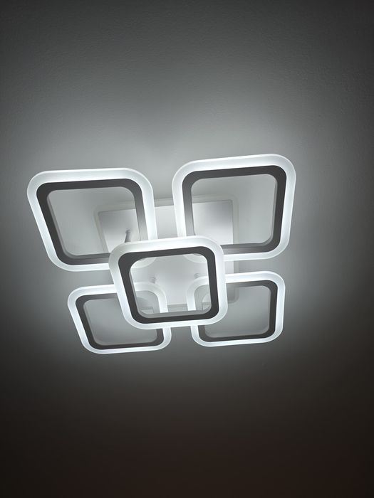 Lustra LED cu telecomanda 400w