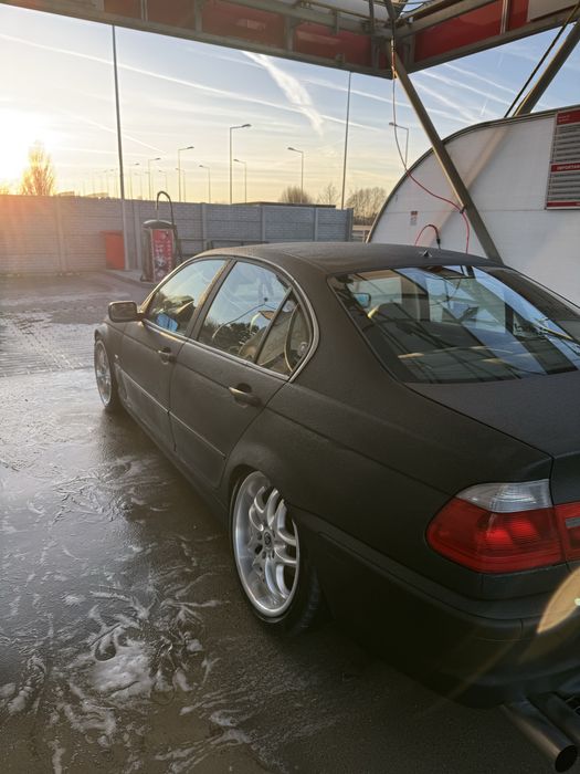 E46 2.0d 136cp 1999- talon retinut pentru tobe
