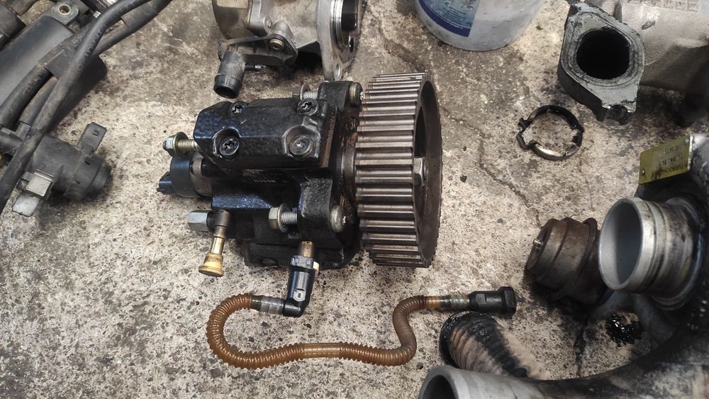 Renault Laguna 1.9 2002 Части