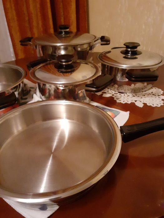 Oale și cratiti de inox