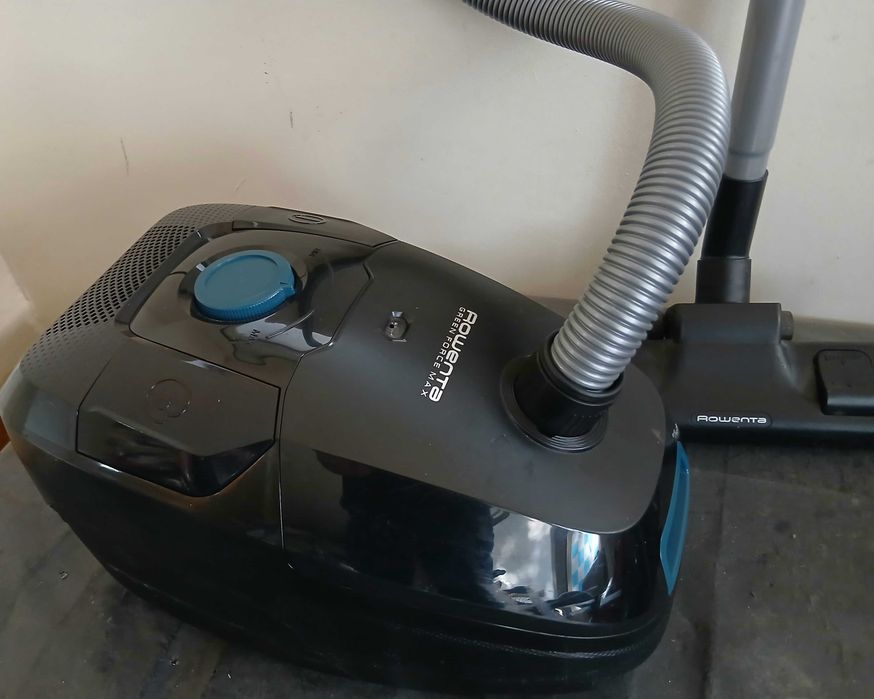 Прахосмукачка ROWENTA 900W