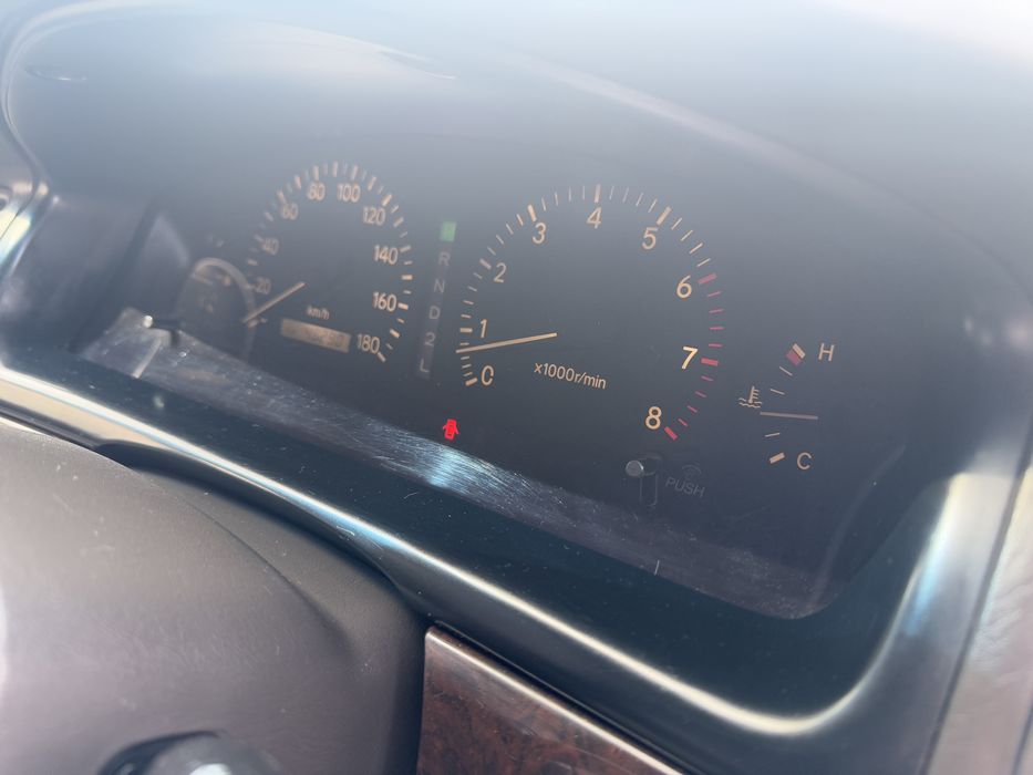 Продам надежную toyota mark2