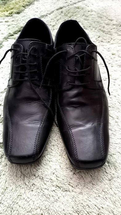 Стилни мъжки обувки