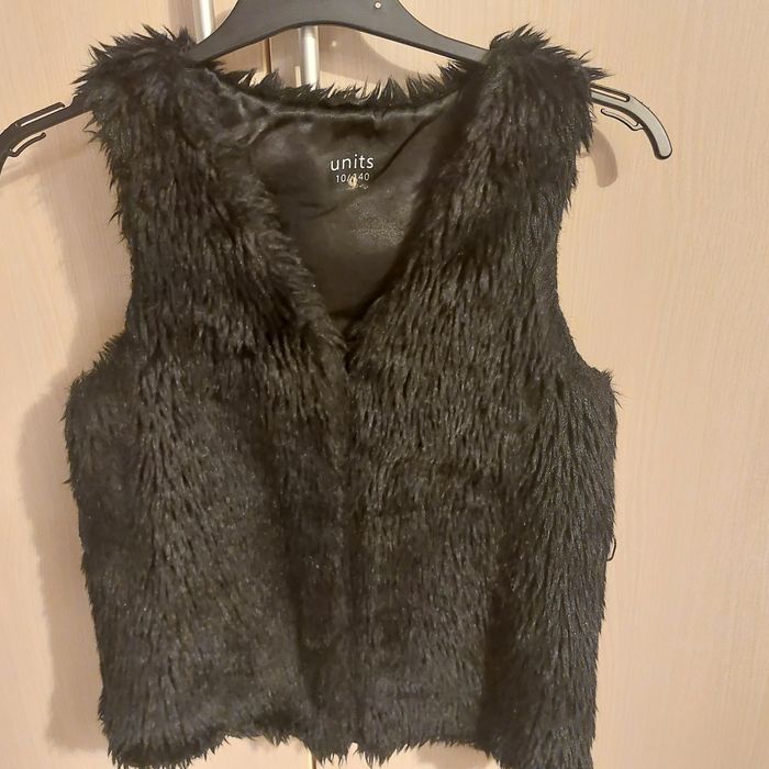 Vestă de blană pentru 8-10 ani