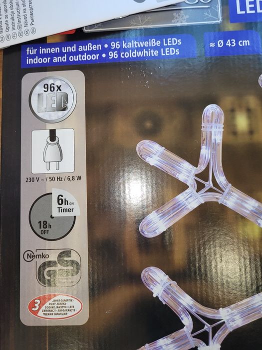 Коледна лед декорация