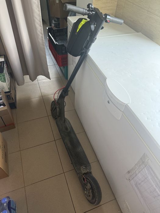 Vand trotineta electrica