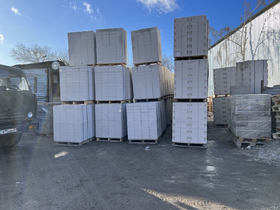 Продаем газаблок 10ка перегородочные