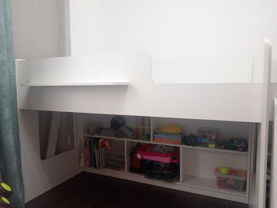 Продам детскую кровать