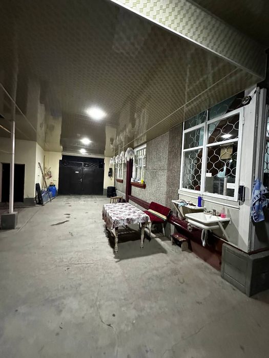 Xovli sotiladi srochna