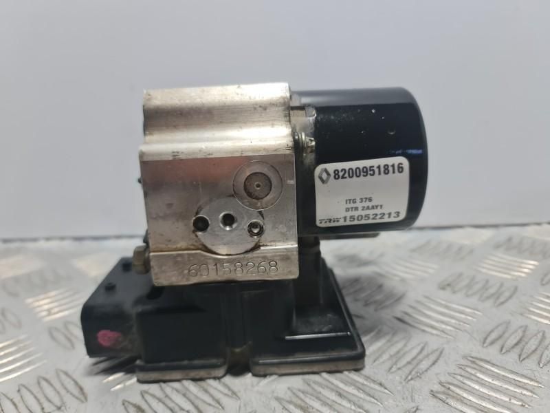 Pompa abs Nissan Interstar