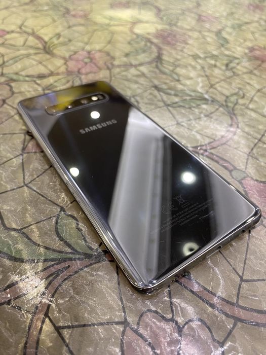 Samsung Galaxy S10+ 128гб