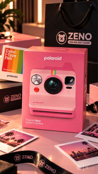 Polaroid Now instant camera
