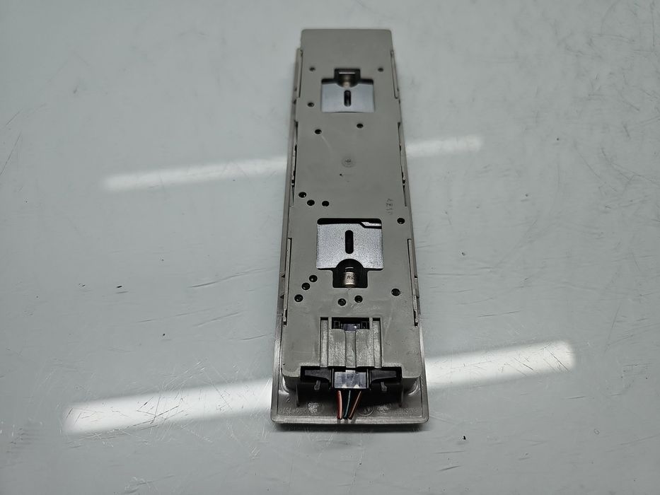Plafoniera spate Volkswagen Touran (1T3) [Fabr 2010-2015] Facelift OEM
