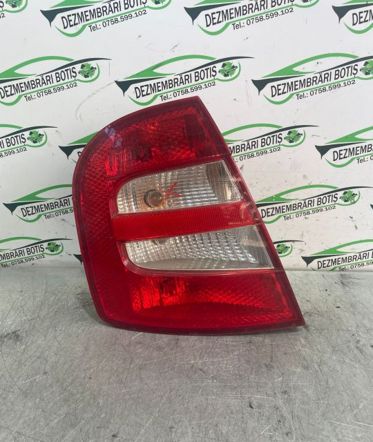 Lampa / Tripla stop stanga pe aripa 6Y6 945 11B Skoda Fabia 6Y (facel