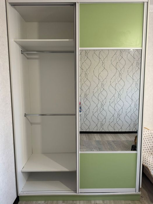 Продам Шкаф-купе