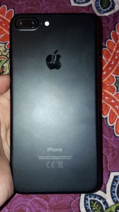 Айфон 7 + / 128ГБ САТЫЛАДЫ.