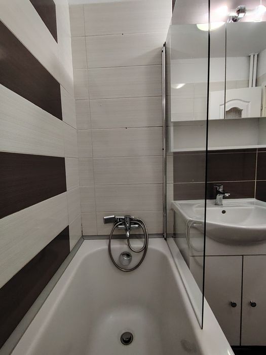 Apartament două camere, zona Unirii, de închiriat!