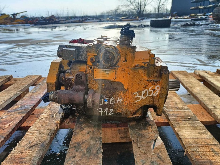 Pompa hidraulica Buldozer Liebherr PR 712 , 722, 732
