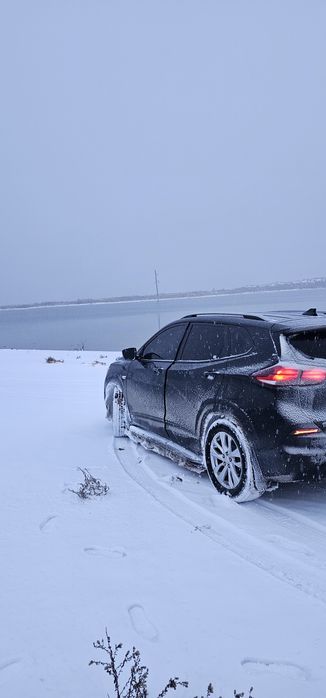 Tracker 2023yil 92.000km yurgan kraskasi 100%toza