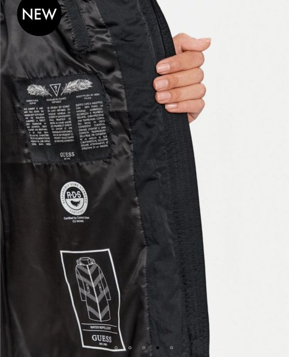 Яке Guess с гъши пух/ S размер