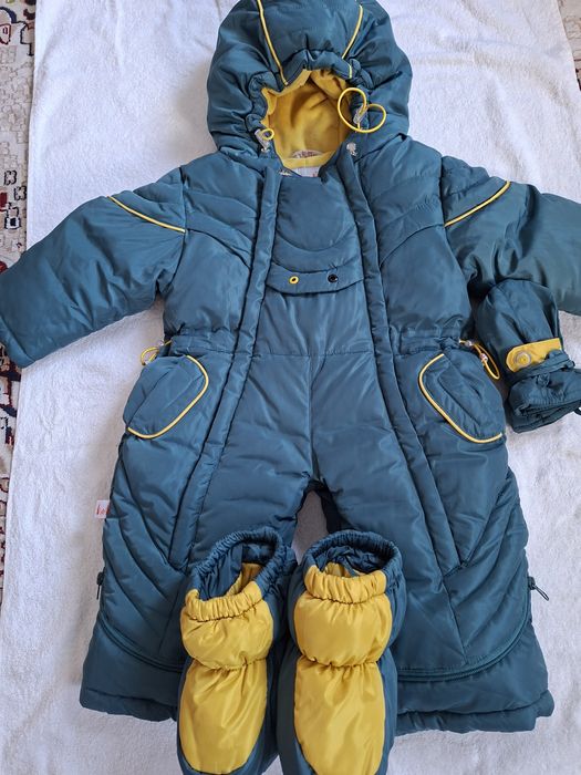 Комбинезон тёплый.