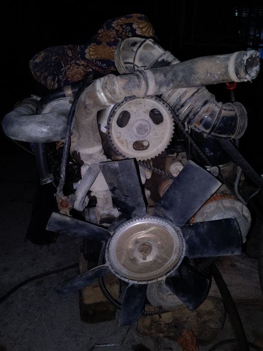 УАЗ Хантер дезил мотор и раздатка комплект отлично ишлаб Турган матор