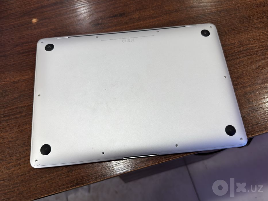 MacBook Air intel Core i3