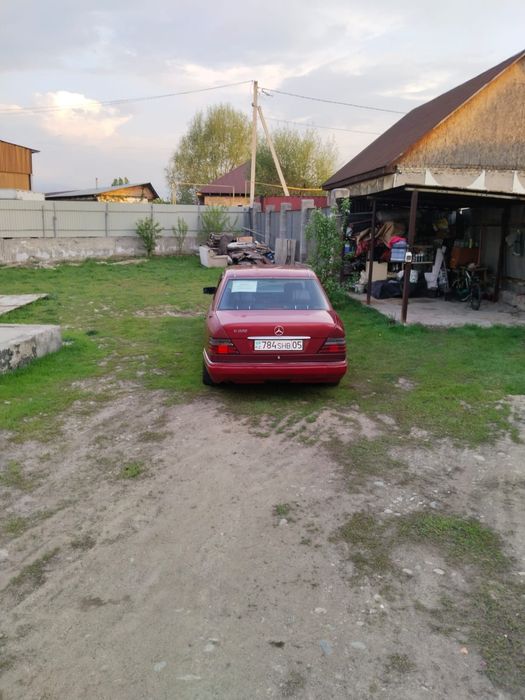 Мерседес 124 Е Ешка плита 2.2