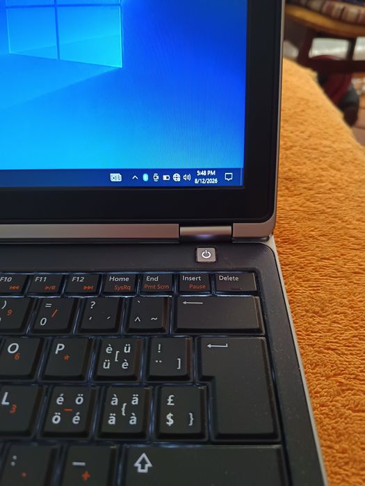 Vând Deel v-Pro I7 14"