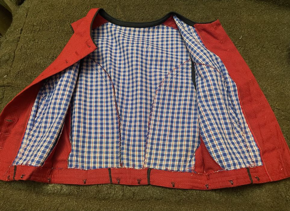 Vesta costum traditional