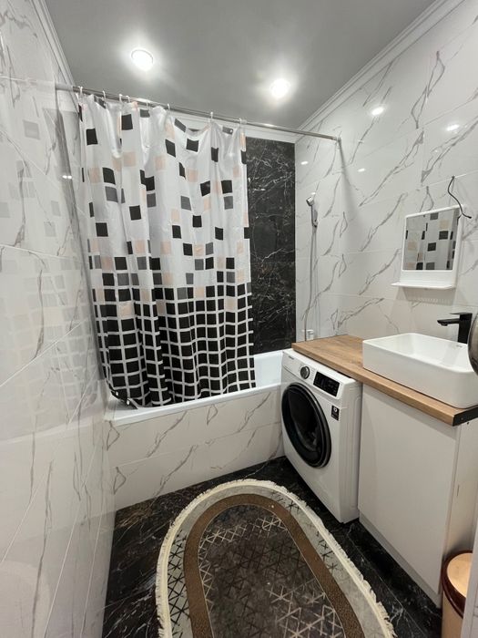 Продам квартиру в районе Батыс2