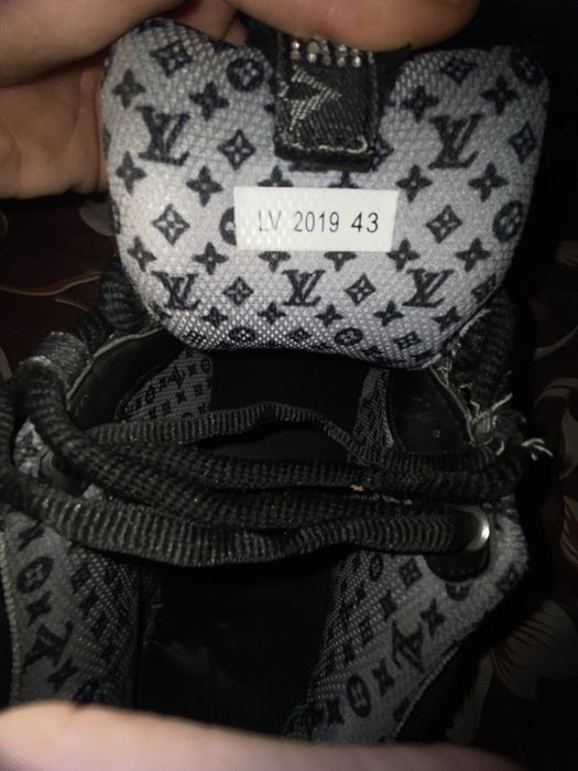 Lv skate negru swaroski