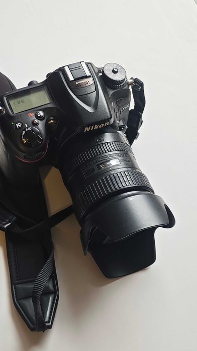 Nikon D7100 body + obiectiv 16-85mm 56030 cadre