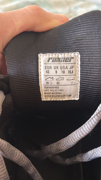 balenciaga runner