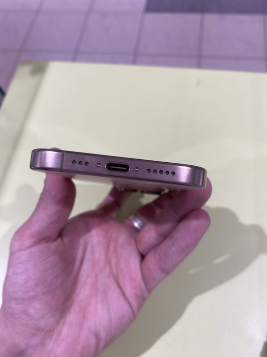 iPhone 16 pro 256g akb 100%