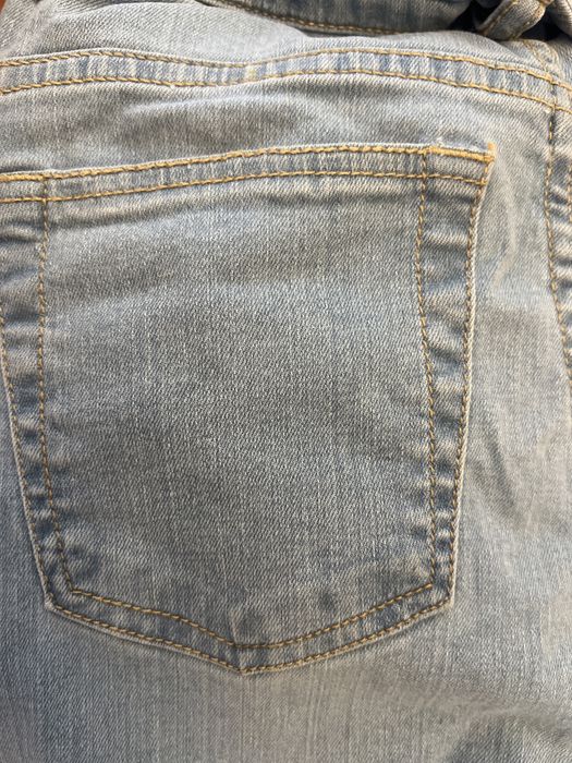 Джинсы фирменные на девочку 9-10 лет